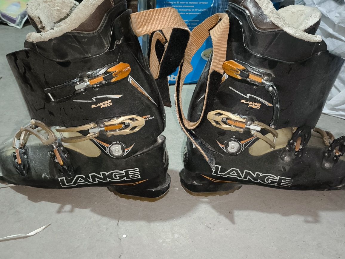 Продам лыжи Fisher.