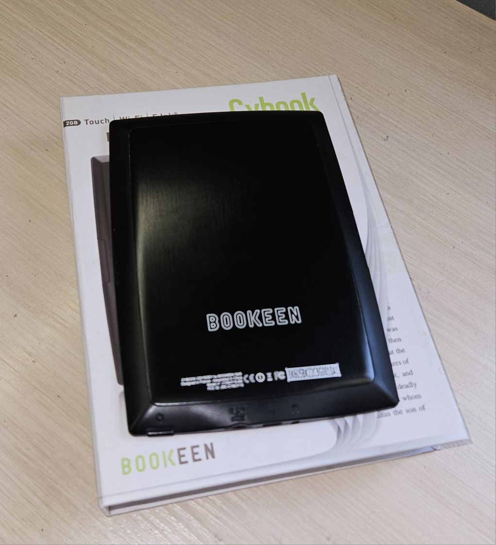 Электронная книга Bookeen Cybook Odyssey