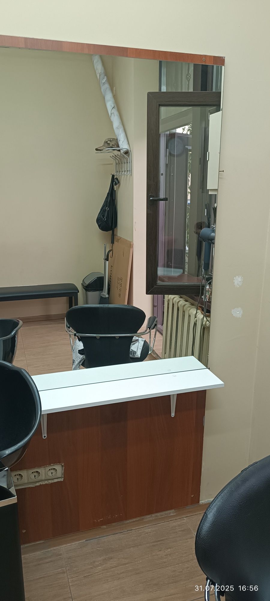 Продам зеркало для салона