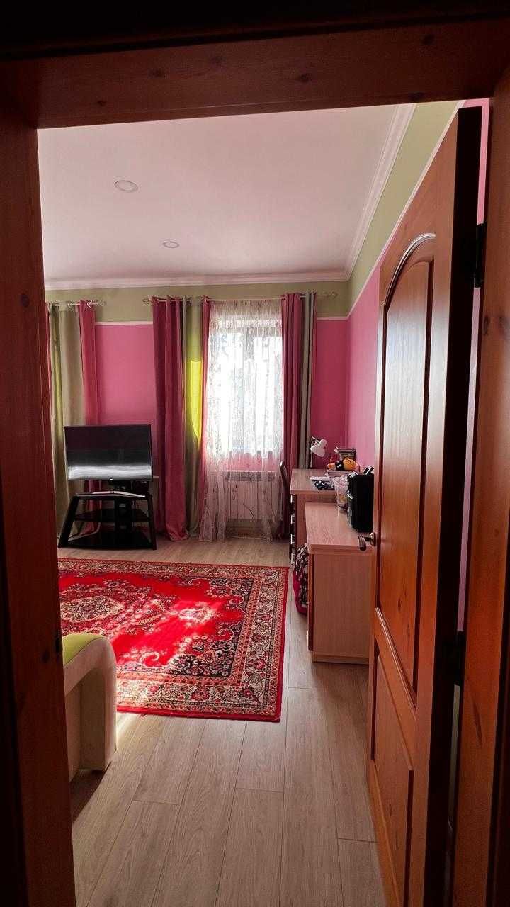 Трехуровневый коттедж в Отрадном 525 кв м