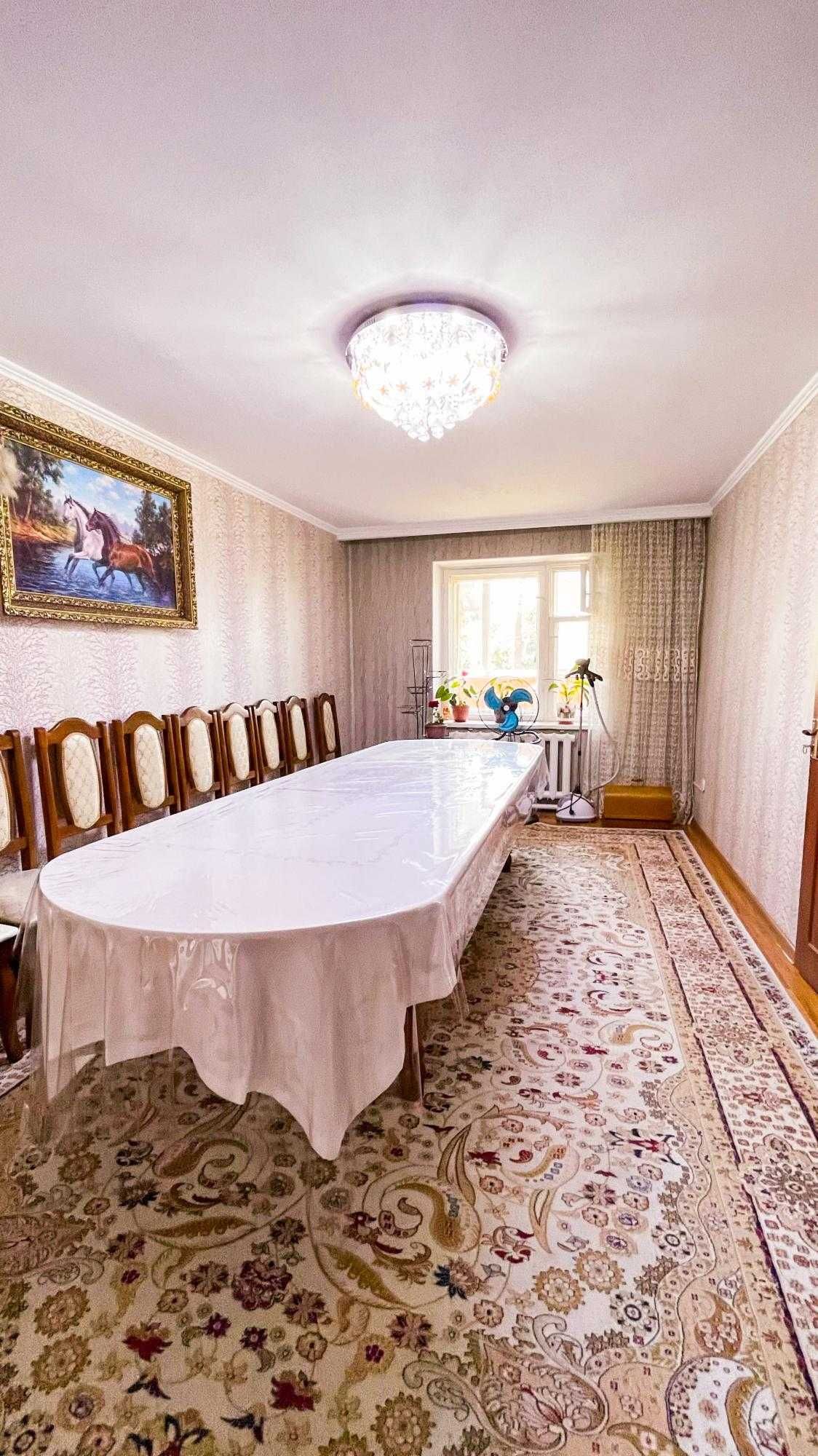Продам 4х комнатную квартиру Данил Империя