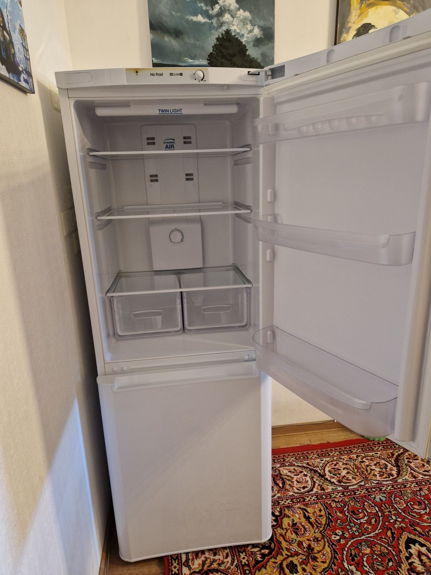 Продам холодильник в хорошем состоянии