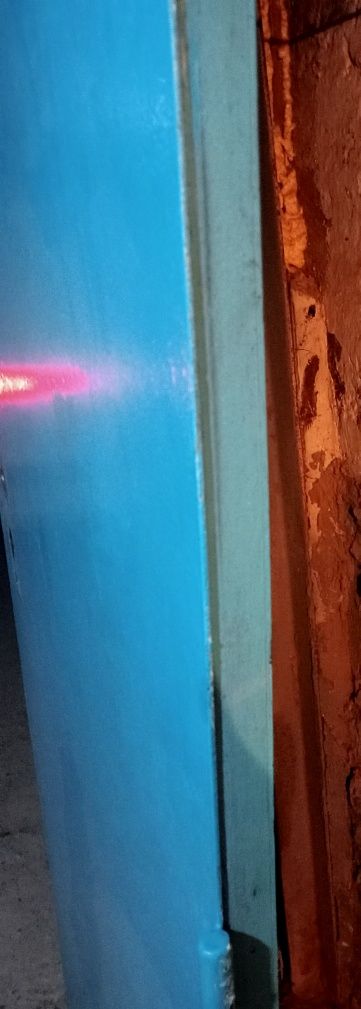 Железная дверь, б/у с очень толстым металом