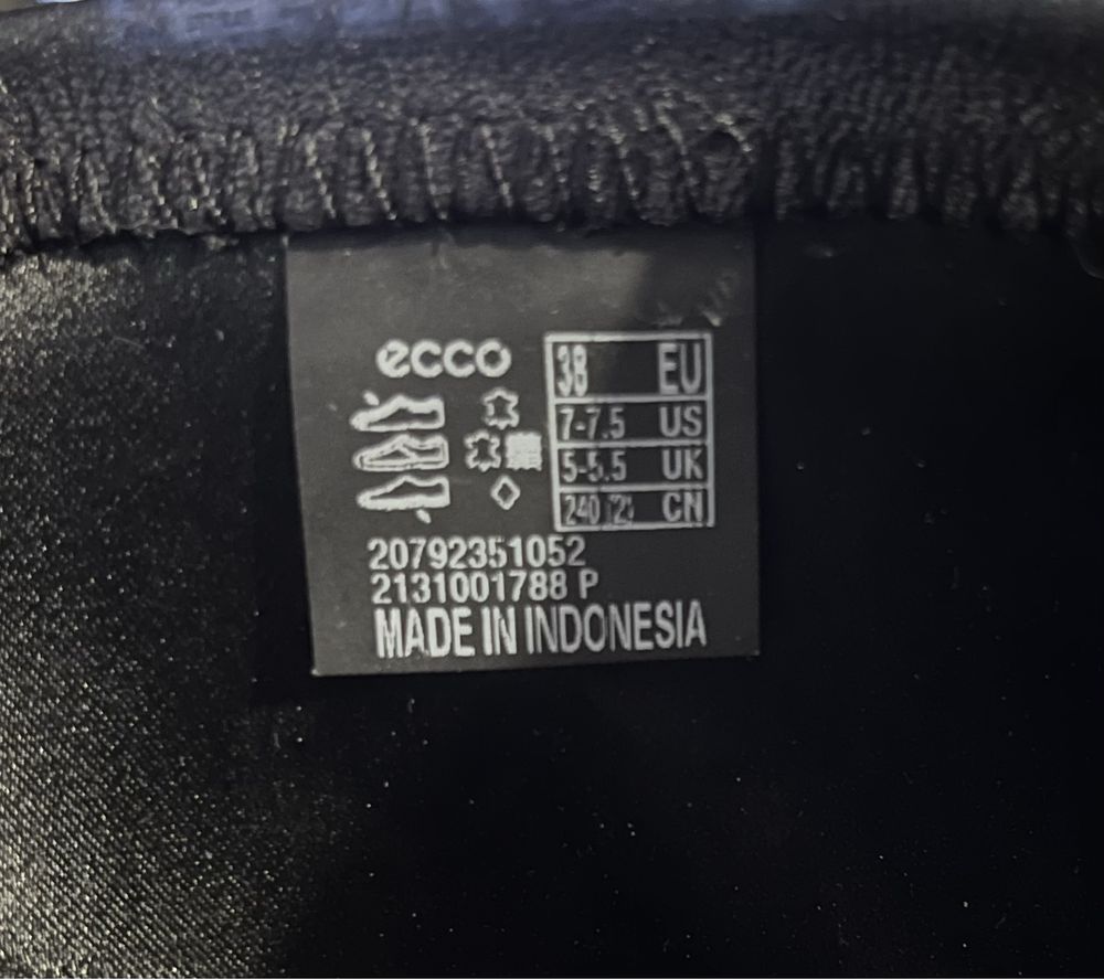 Женские кожаные полусапожки ECCO 38р
