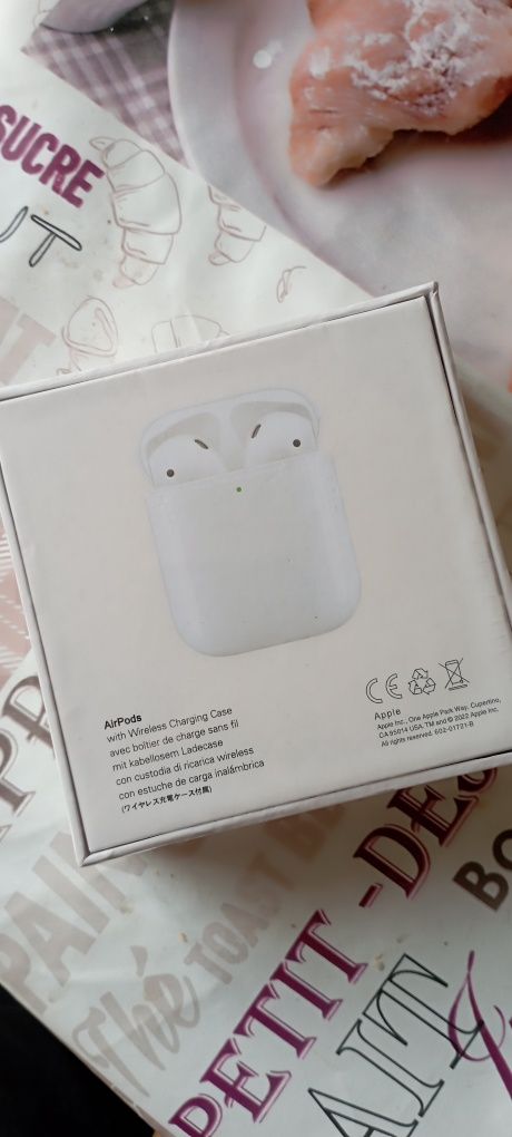 Беспроводные наушники Apple Airpods 2 (оригинал)