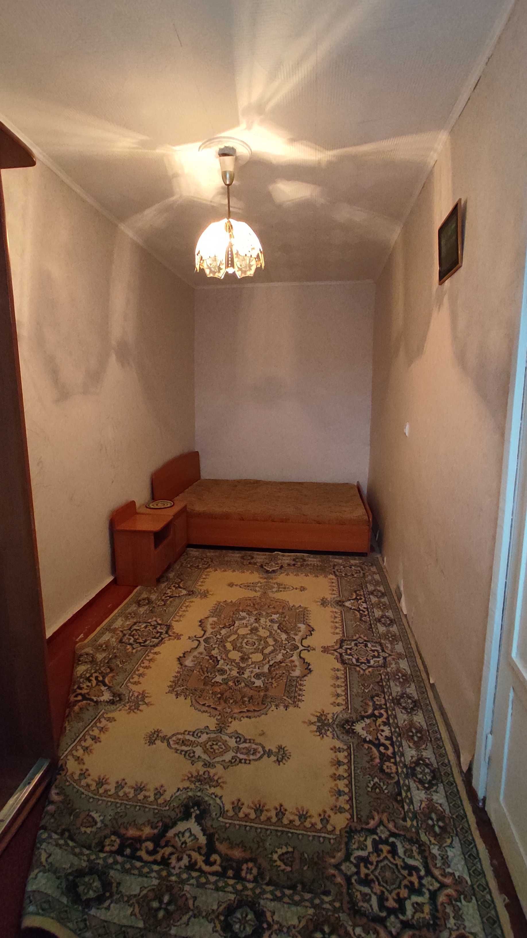 Продам 2 комнатную квартиру