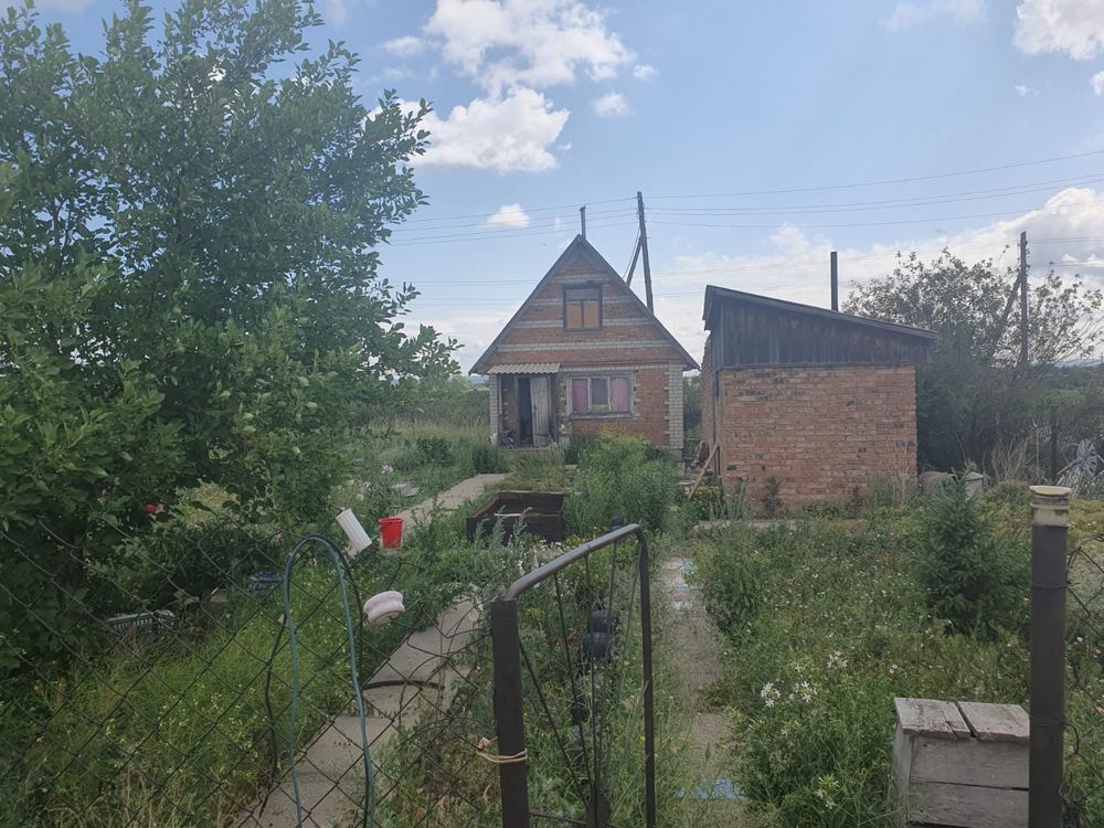 Продам дачу в Ахмирово. Есть фундамент под постройку дома