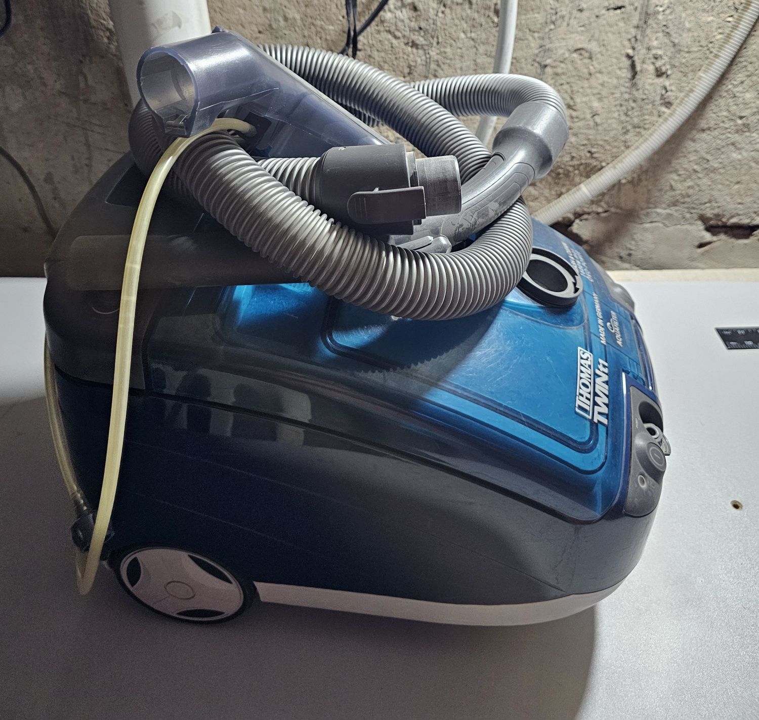 Пылесос Thomas TWIN T1 Aquafilter в отличном состоянии