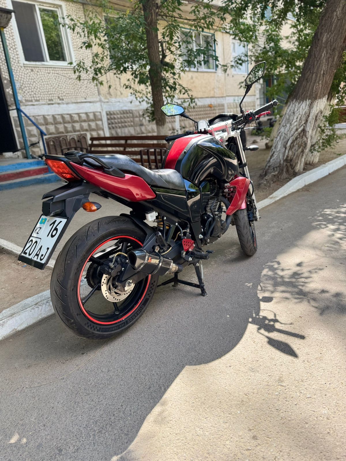 Продам мотоцикл 250куб