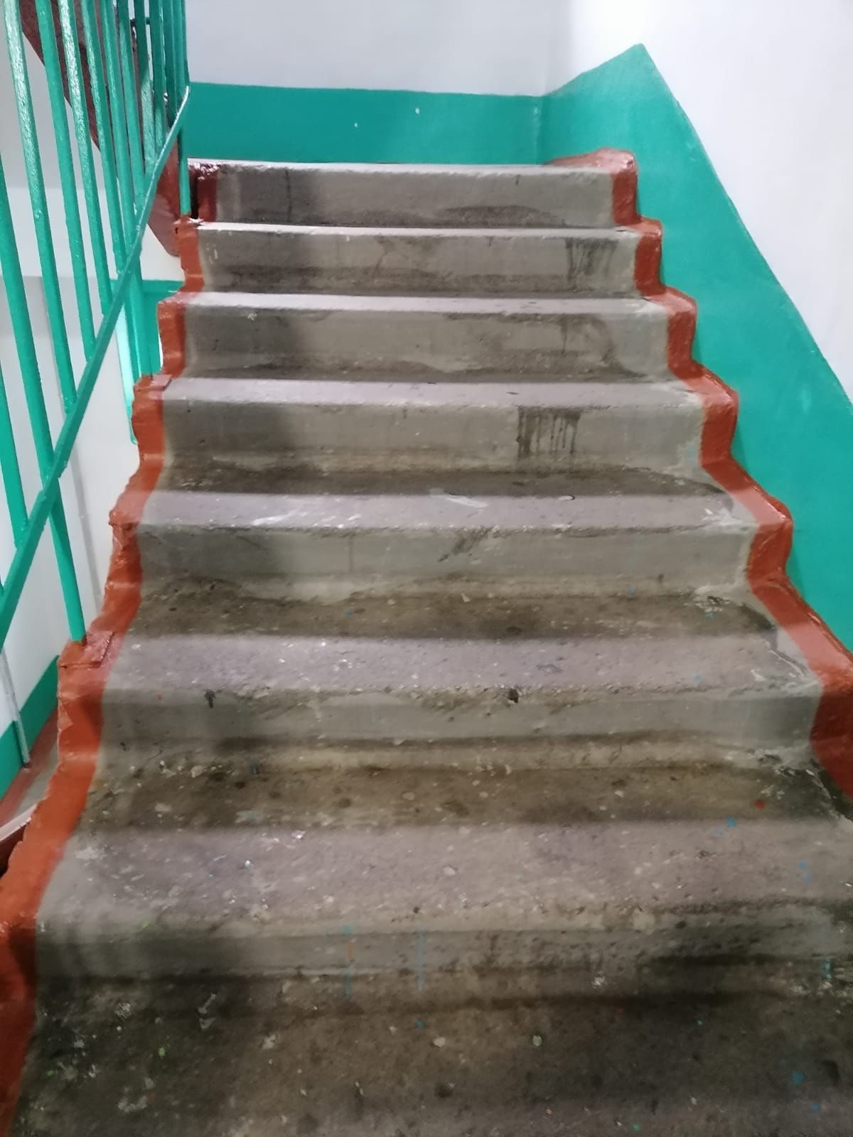 Уборка подъезда качество