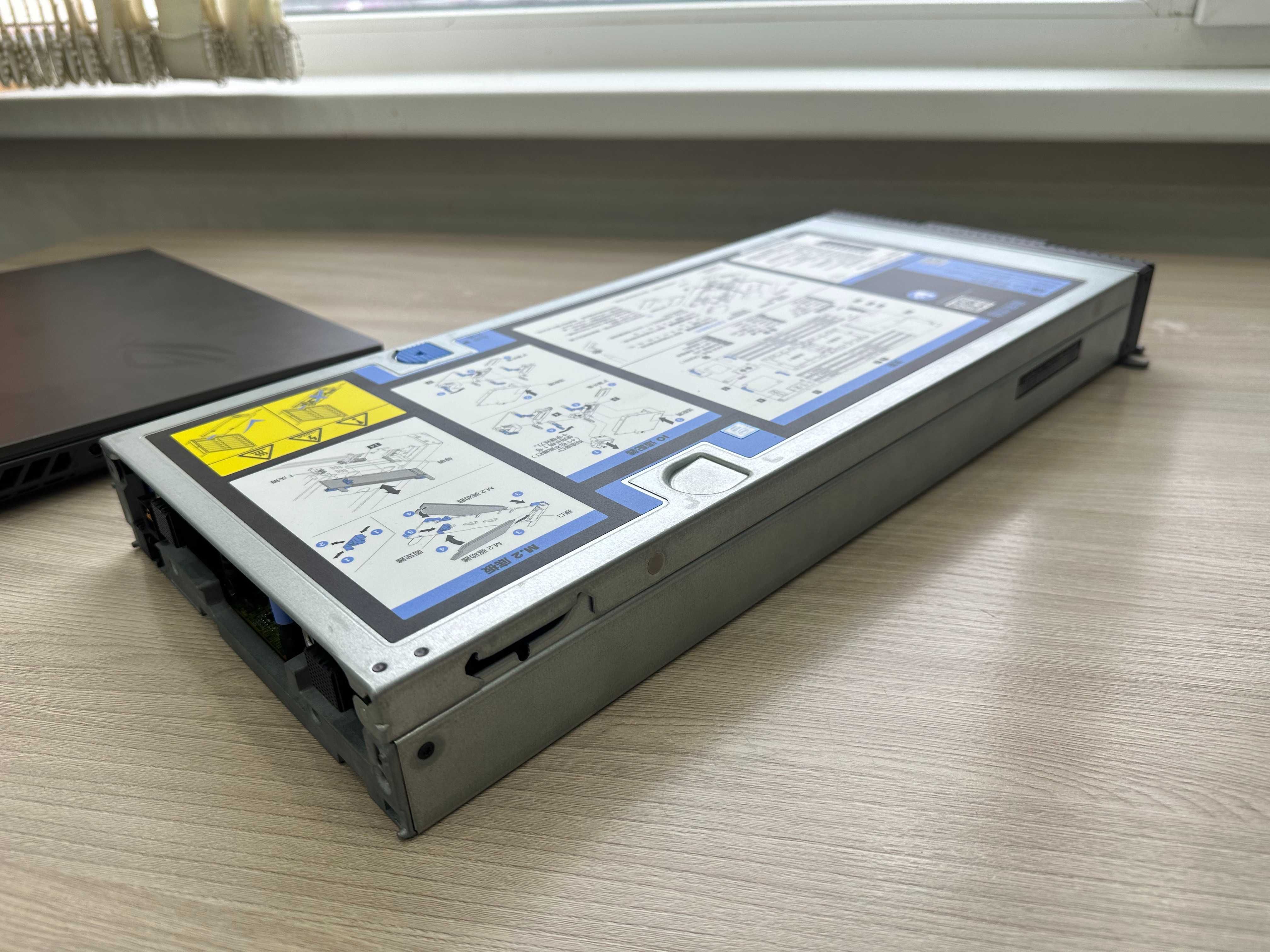 Продам отличный сервер ThinkSystem SN550 Blade Server
