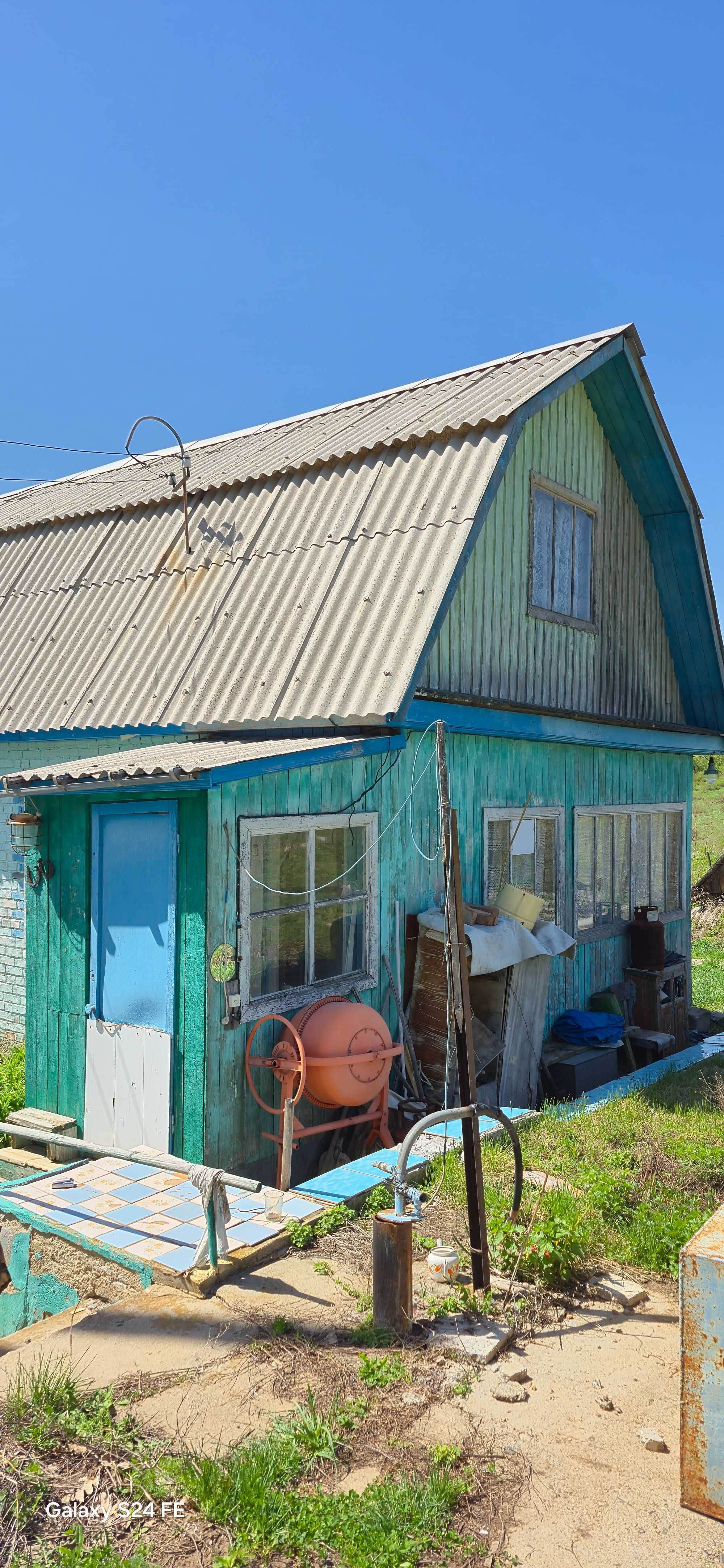 Продается Дом (Пасека) 40 сот., п. Календарка  (с.о. Секисовка)