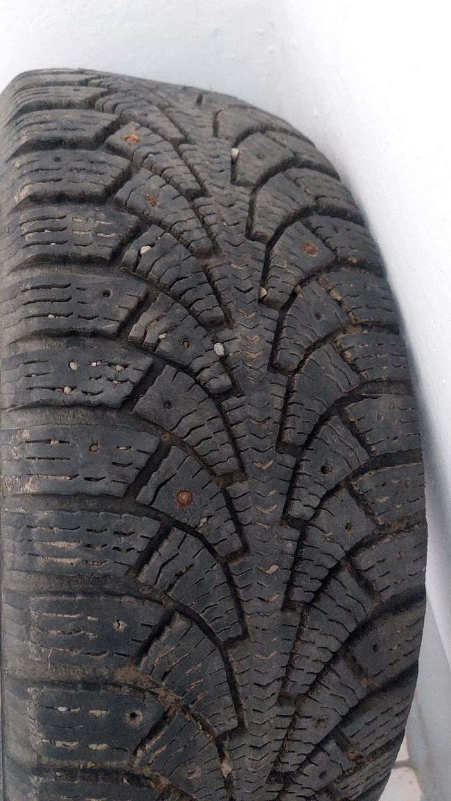 Продам Шины б/у 205/55 r 16