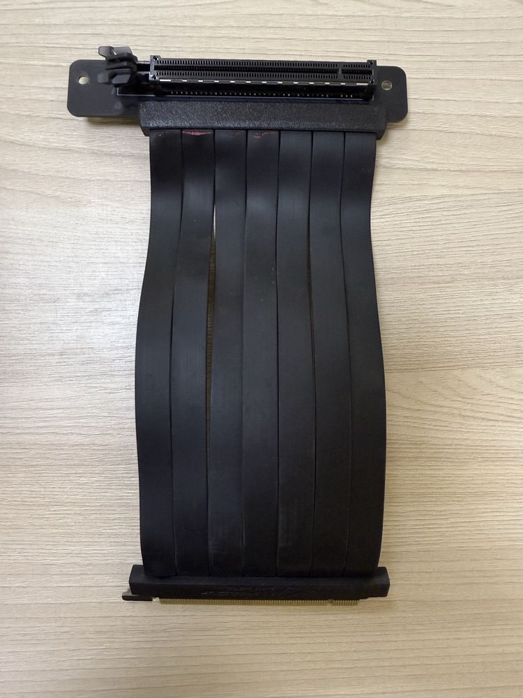Райзер кабель Rog Strix