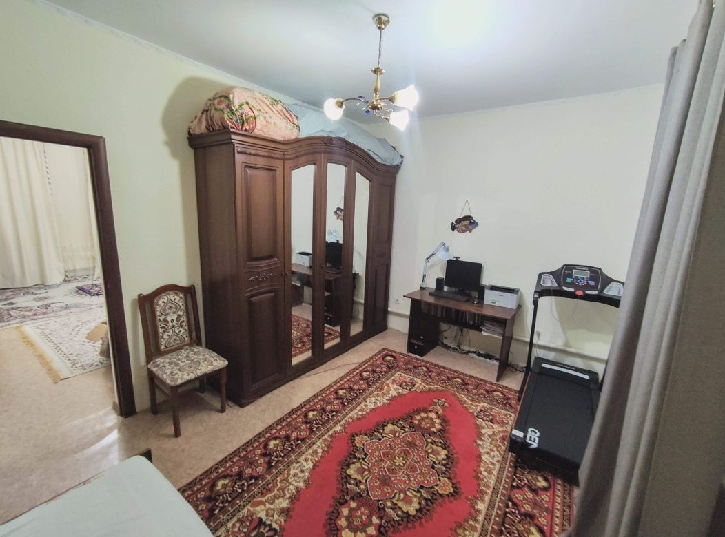 3 бөлмелі жеке үй жалға беріледі