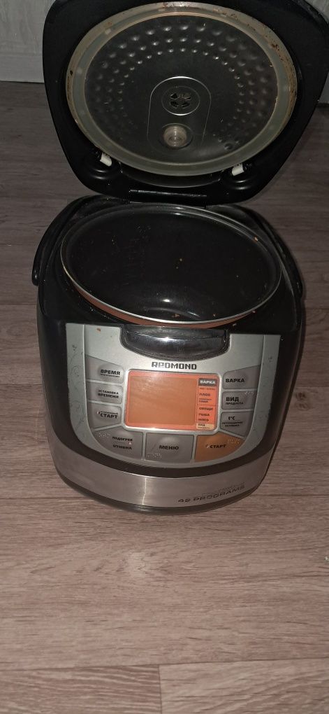 Продам мультиварку б/у