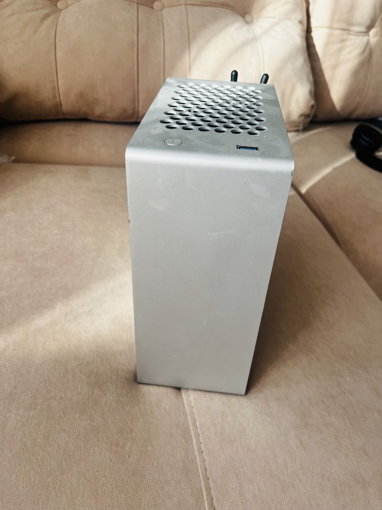 Продам мощный игровой компьютер