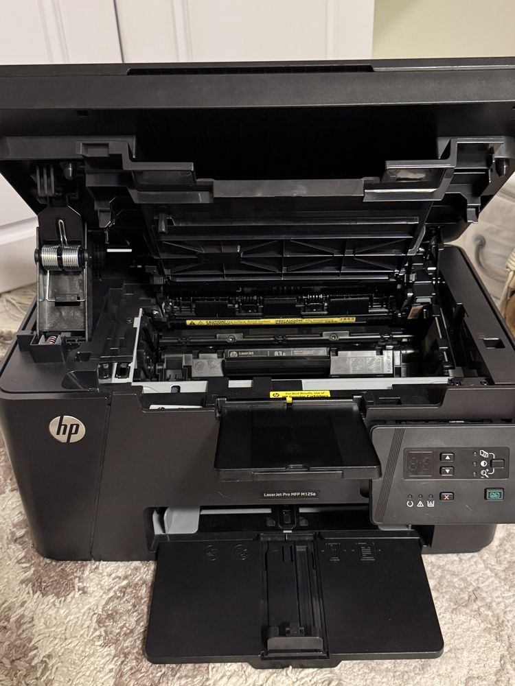 HP Laser Jet Pro MFP M125a Принтер