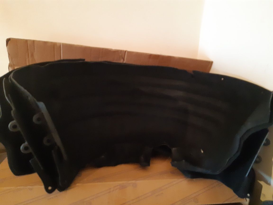 Подкрылки задние на W221,W222,W164,W204,W212 Mercedes, e200,e300,e350