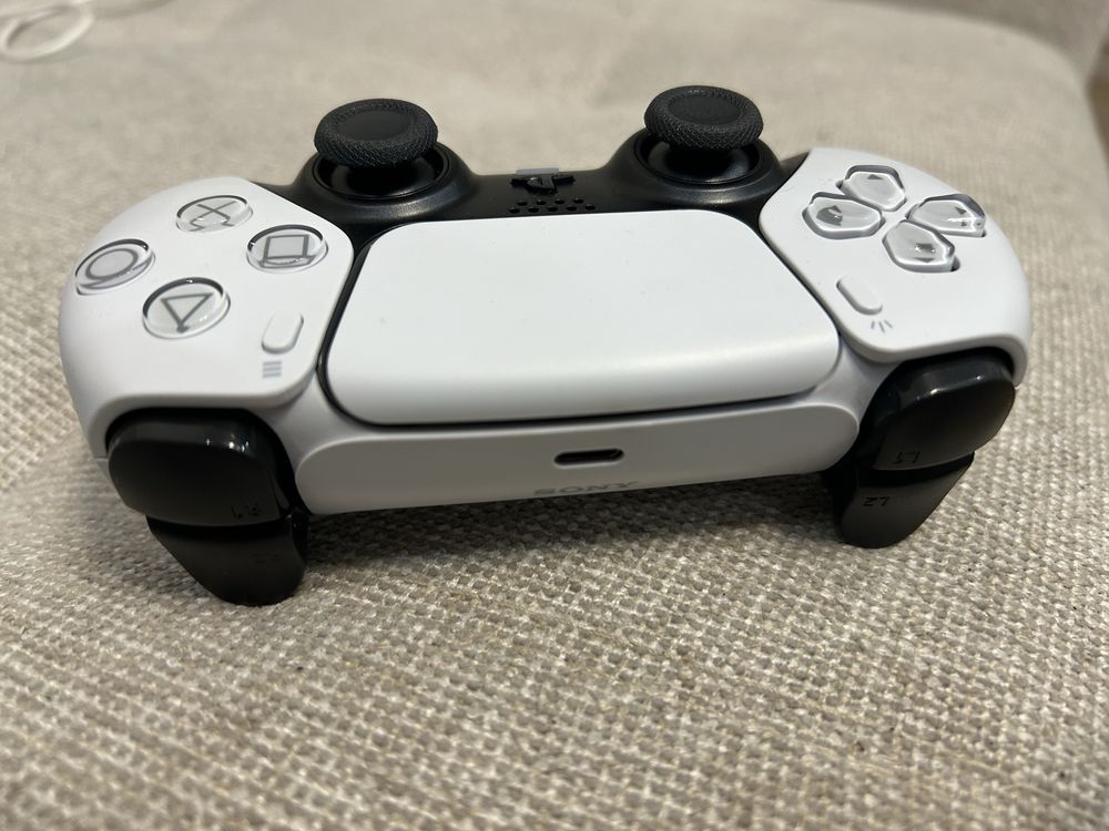 Продаю Dualsense ps5  джойстик