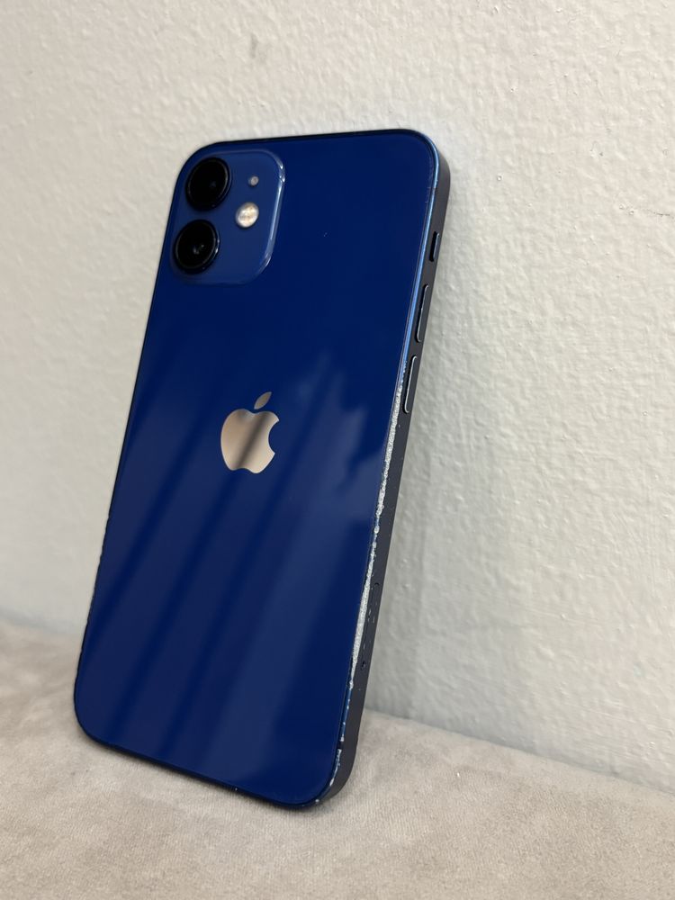 iPhone 12 mini 128gb в отличном состоянии!