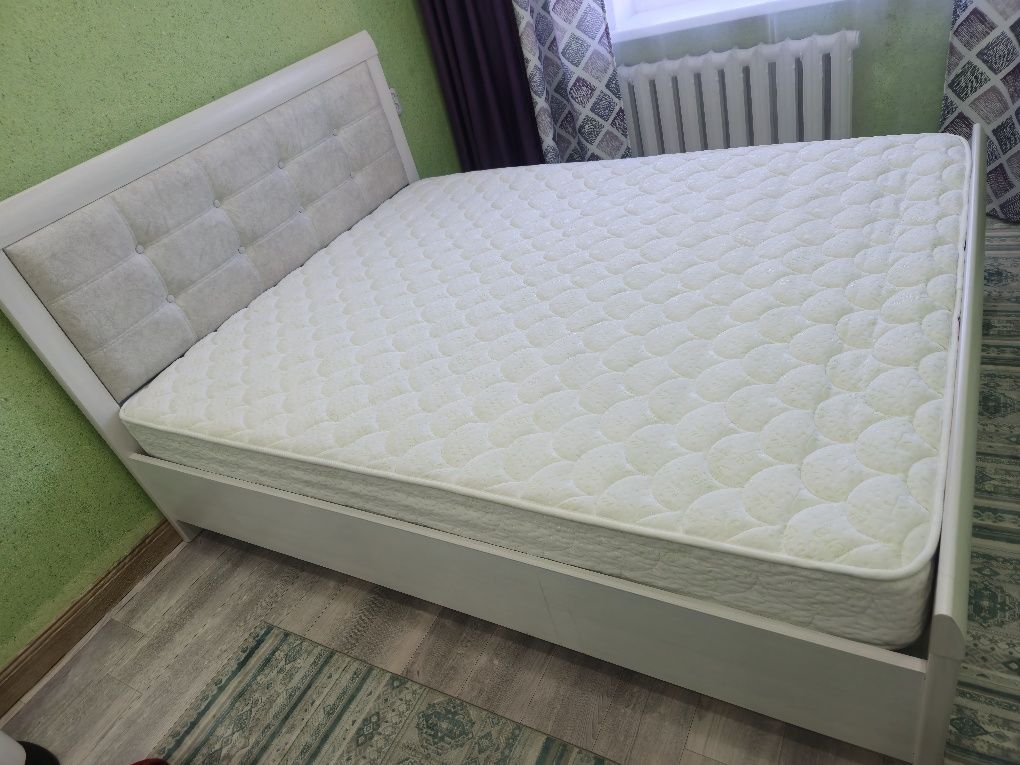 Продам диван с матрасом за 45000