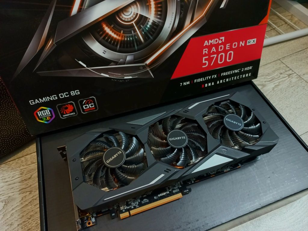 Игровая видеокарта GIGABYTE RX 5700 = (RTX3060) OC 8GB, GDDR6!