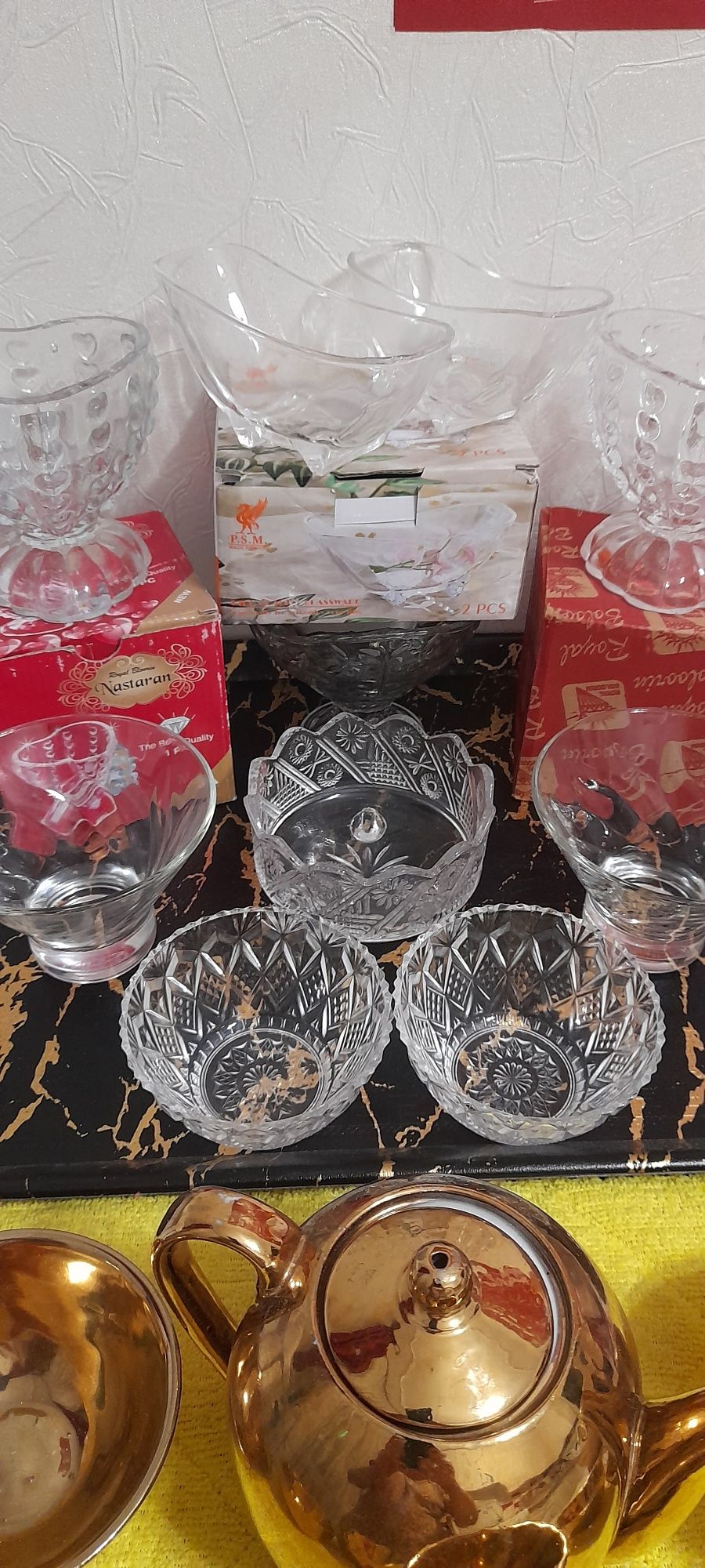 Продам рюмки хрустальные разную посуду