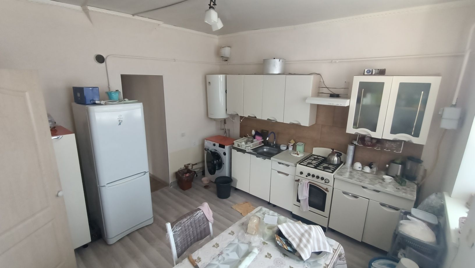 2 комн Квартира Продается