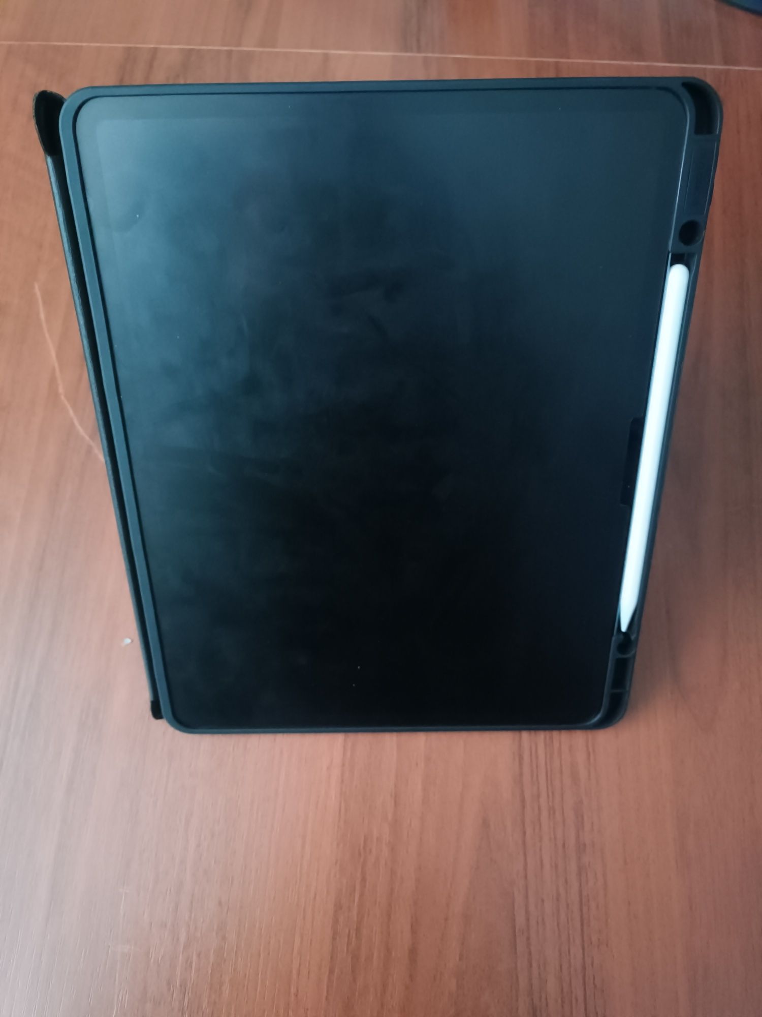 Б/У Планшет Apple iPad Air 2024 Wi-Fi 13 13 дюйм 8 Гб/256 Гб голубой