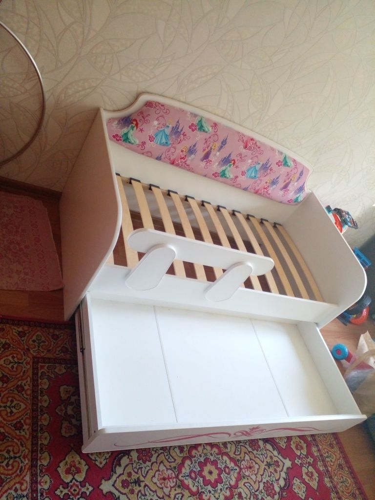 Мебель для спальни
