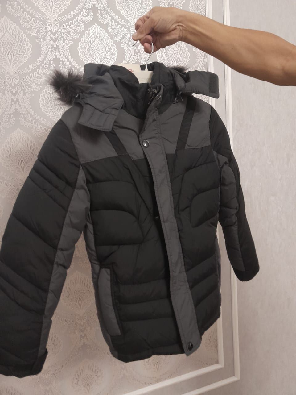 Продам зимний куртка