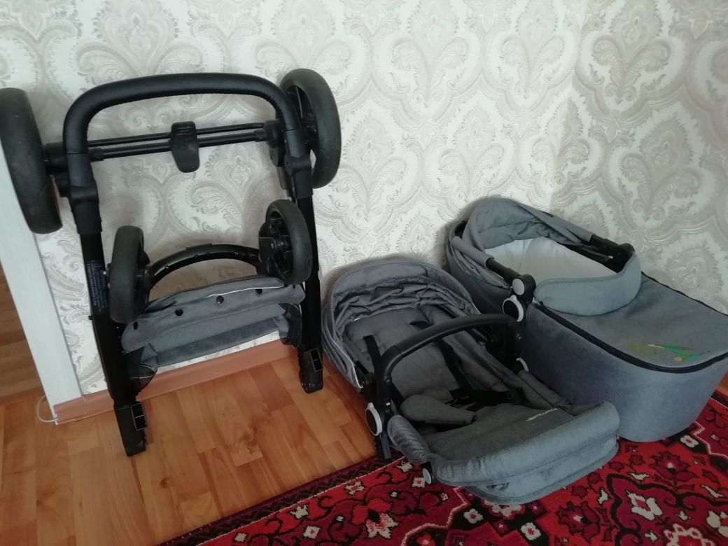 СРОЧНО продам Детскую коляску Skillmax