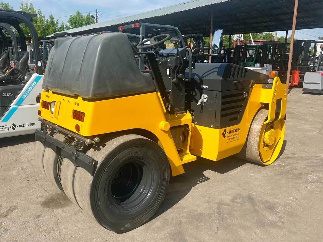 Комбинированный каток SAKAI TW502 Сакай 3 тонны