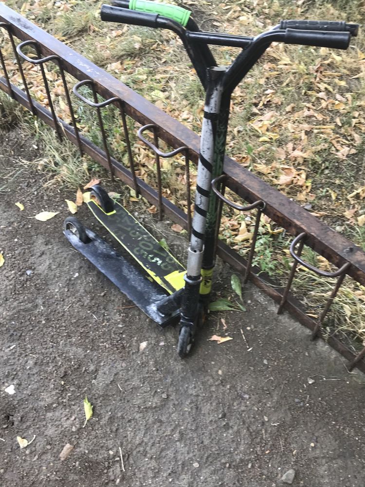 Продам два трюкавой самокат