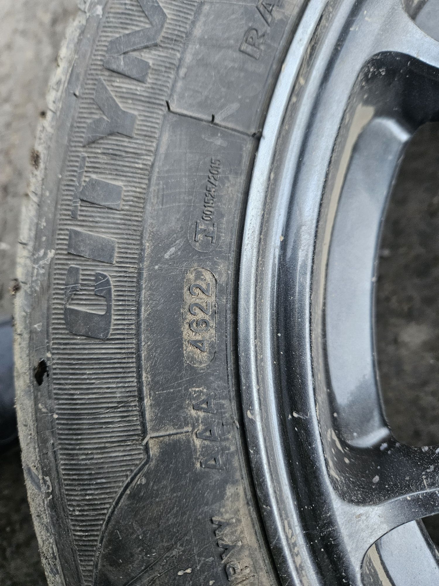Продам диски с резиной