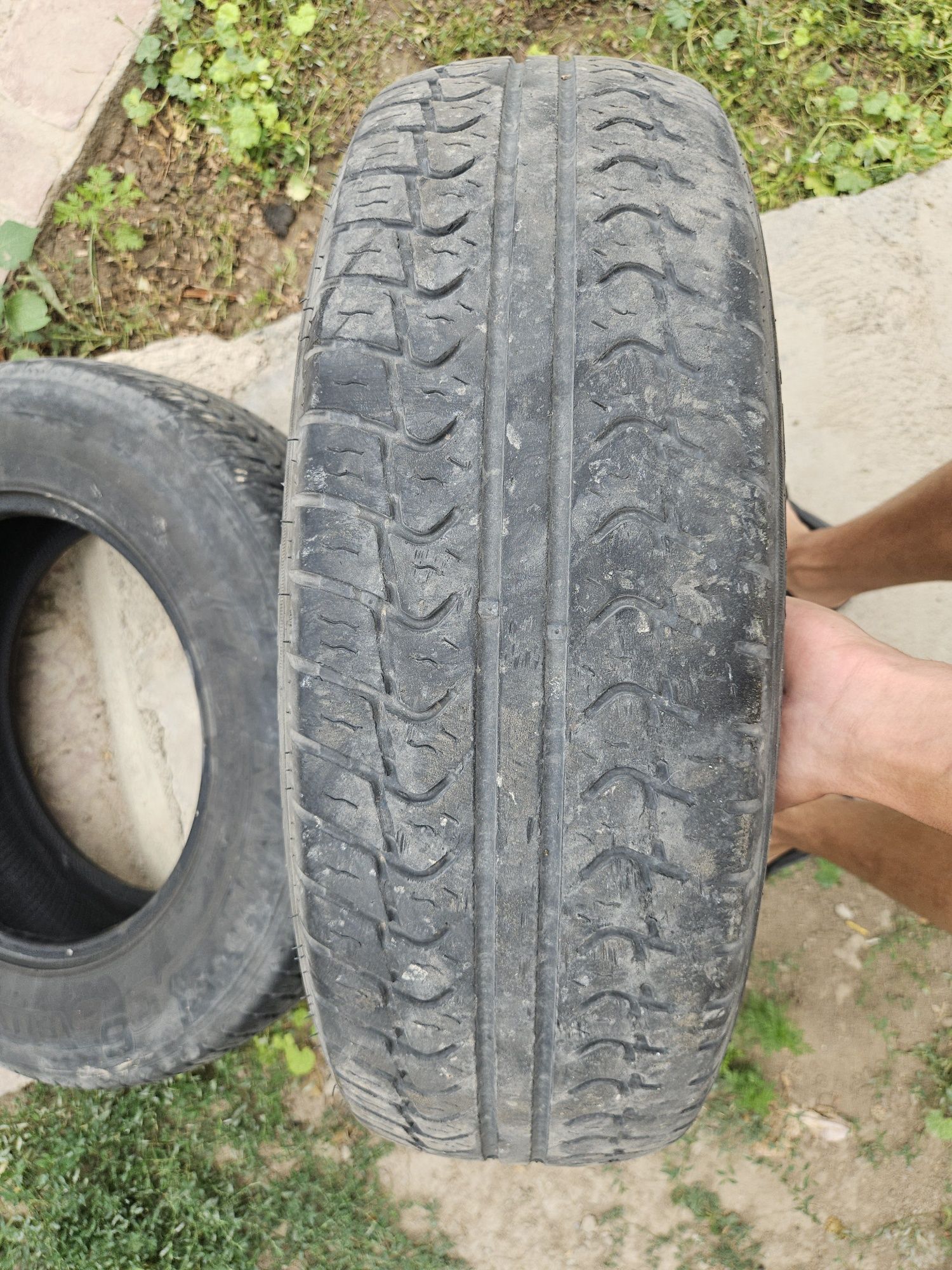 Шины  215/70 R16