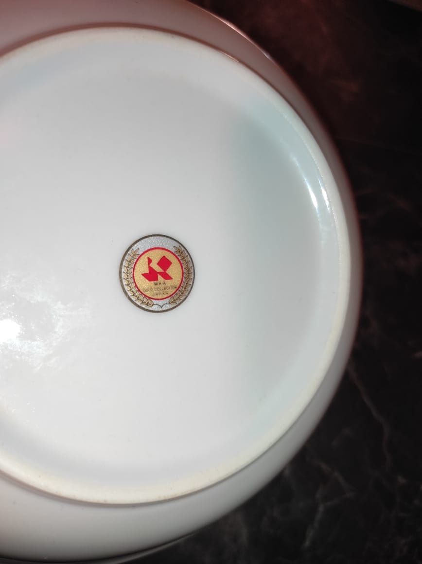 Японский сервиз. Продам тарелки, суповницу, солонки, салатницы