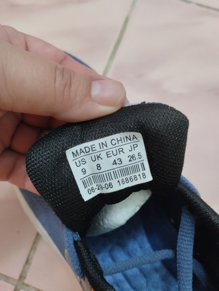 Продам кросовки NIKE ZOOM