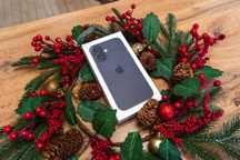 Новый  iPhone 16 | 8/128Gb |черный |Запечатанный | Магазин Red Geek