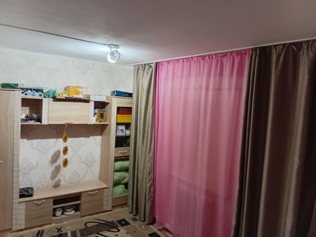 Продам 4х комнатный частный дом, с земельным участком 8 соток.