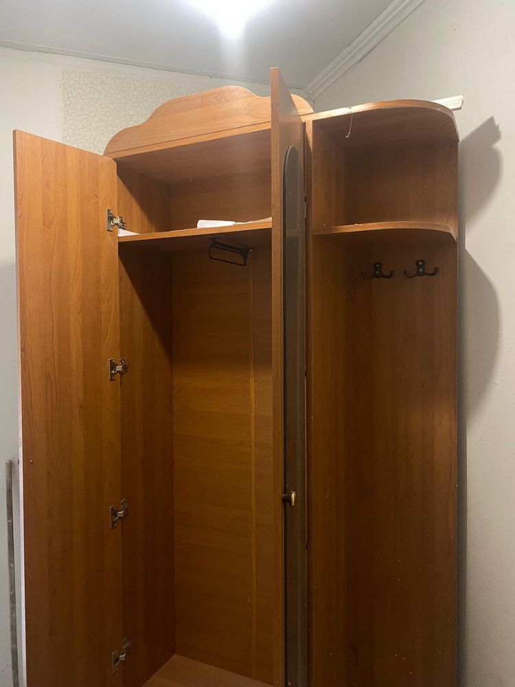 Шкаф в прихожую