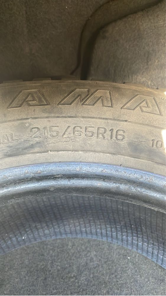 Продам резины 215/65 R16