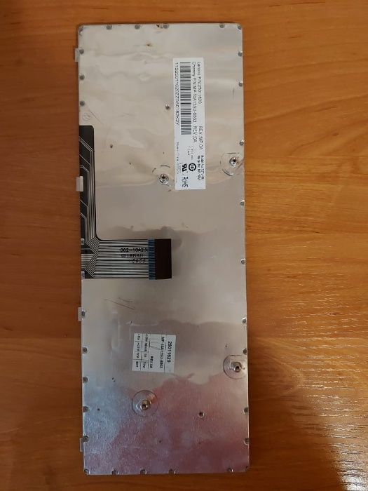Продам клавиатуру для ноутбука Lenovo V370