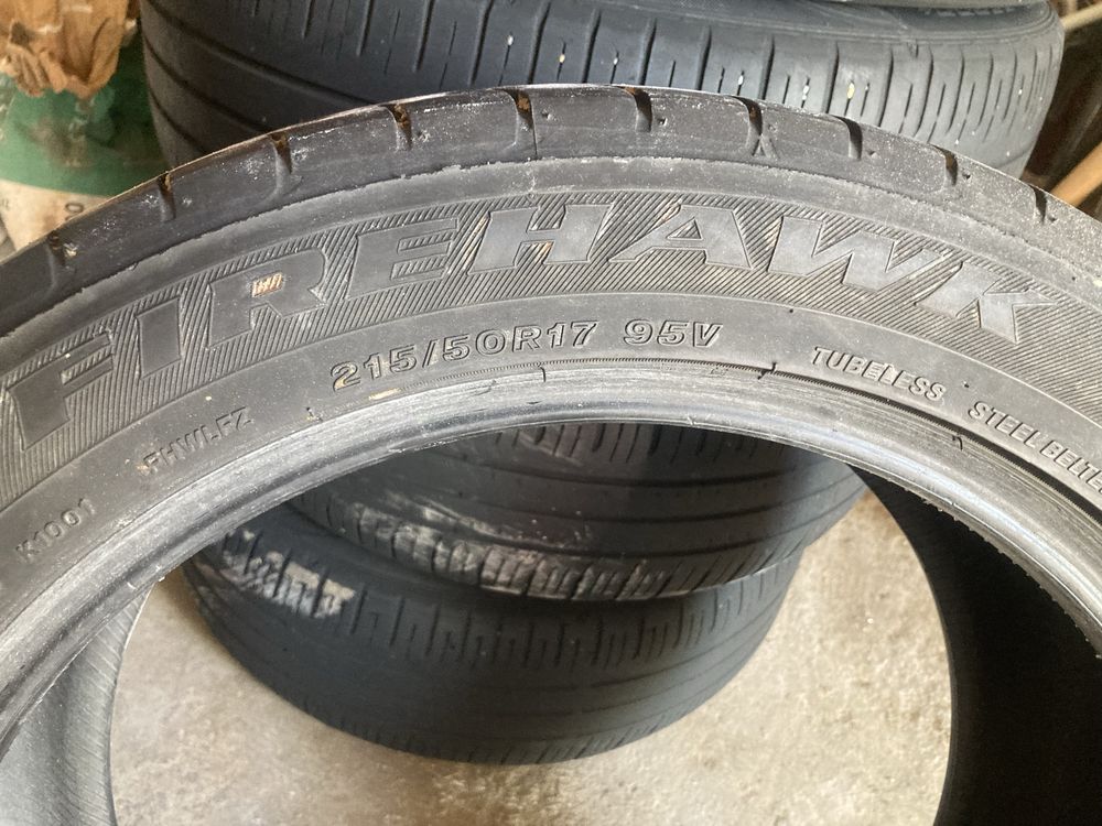 Фирма DUNLOP 4 шт в хорошем состоянии 205/55/R17, еще 2 шины есть