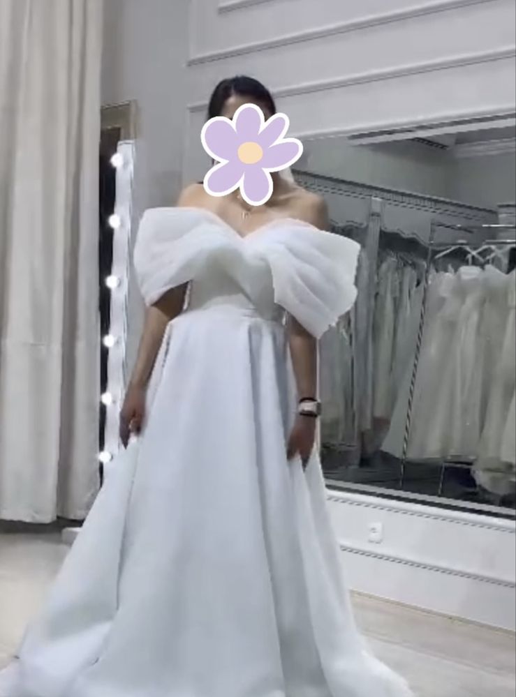 Свадебное платье белое