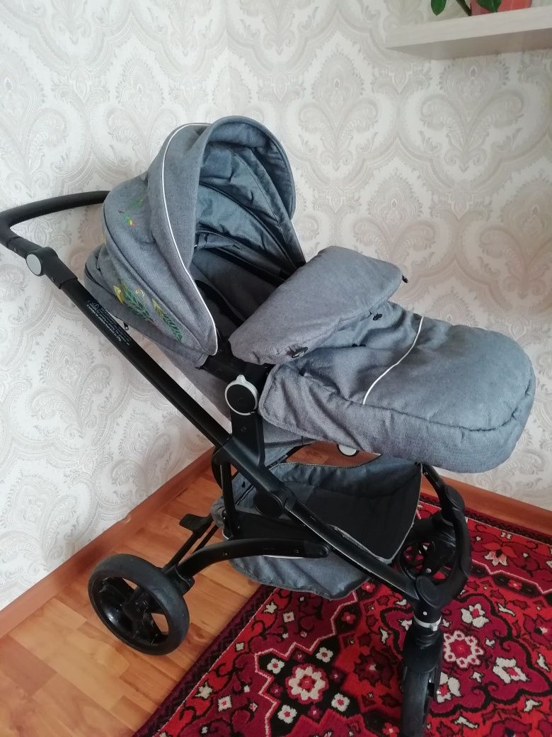 СРОЧНО продам Детскую коляску Skillmax