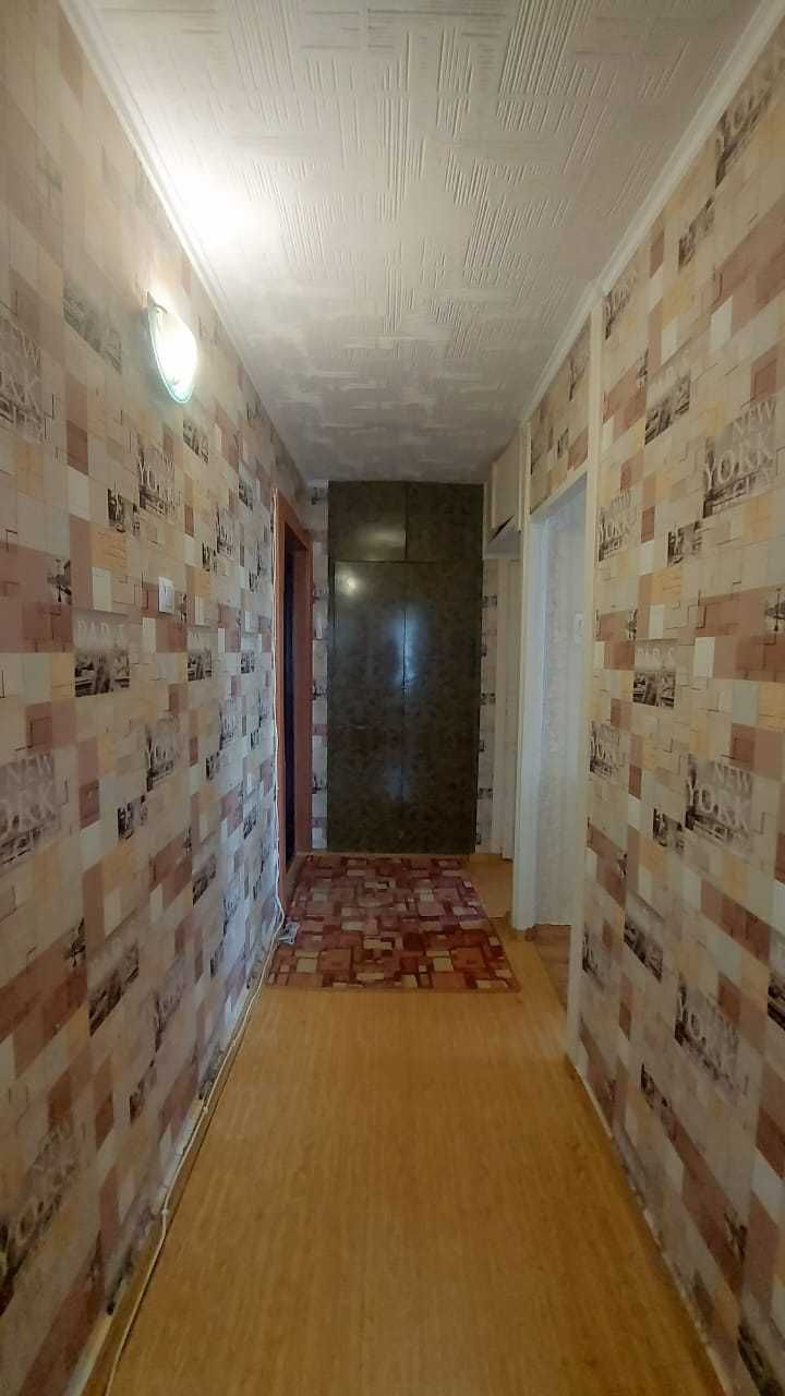 Продам 2-х комнатную квартиру Майкудук, 12-м мкр., 3/5 этажей, Торг