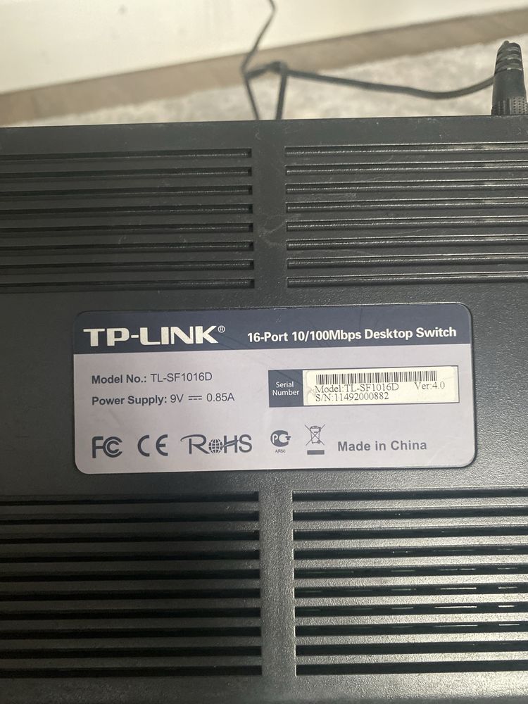 Коммутатор TP-LINK TL-SF1016D