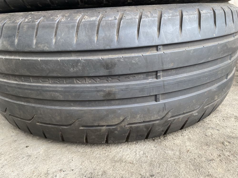 Три Штуки Летние Шины 235/55/17 Dunlop SPORT MAXX.